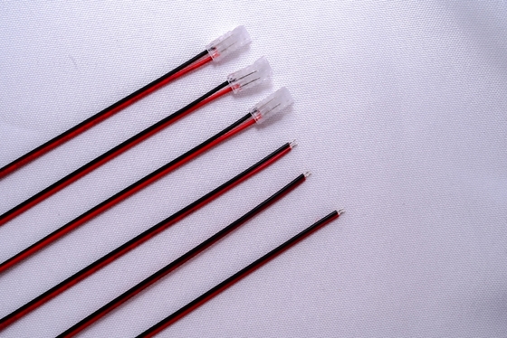 2-pin COB LED Strip Connector Odrzucający ogień Anty-korrozyjna 16AWG Wyrzutka drutu Zgodna z RoHS